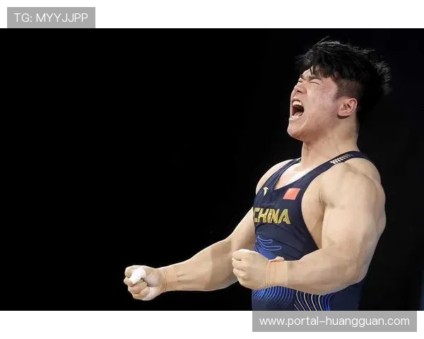 男子110公斤级努鲁迪诺夫与朱拉耶夫第13次交手，胜负持平